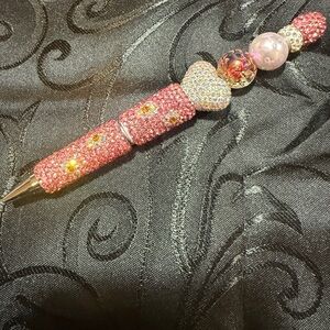 Glamorous Pink Crystal Heart Pen